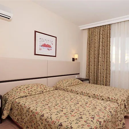 Aparthotel Royalisa